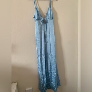 Elegant Light Blue Maxi Dress